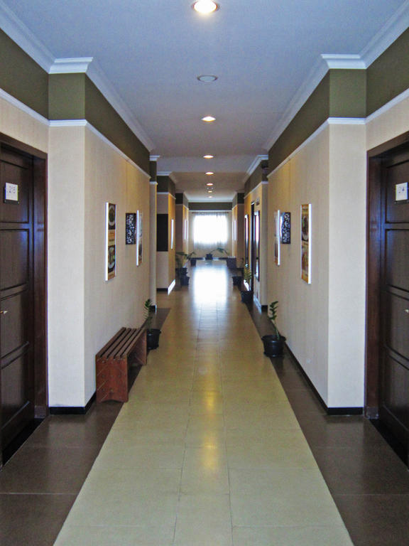 Hotel C3 Semarang Exterior foto