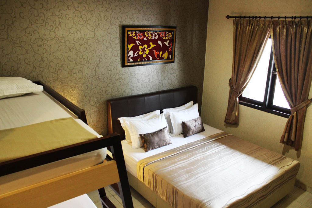 Hotel C3 Semarang Cameră foto