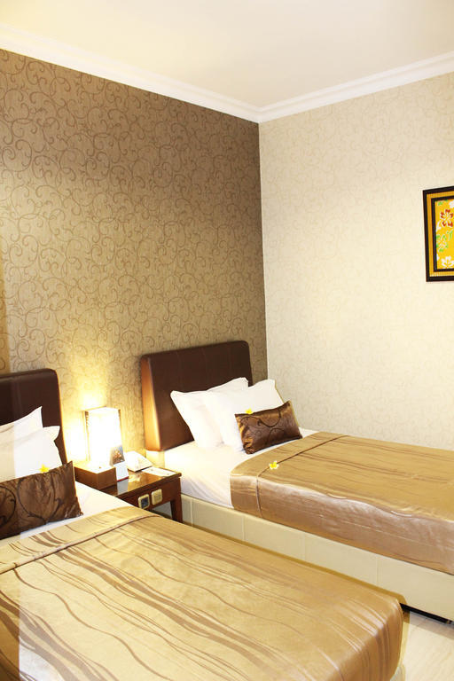 Hotel C3 Semarang Cameră foto